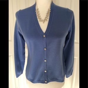 SALE 2/$20🛍Lands’End Soft V Neck Button Cardigan